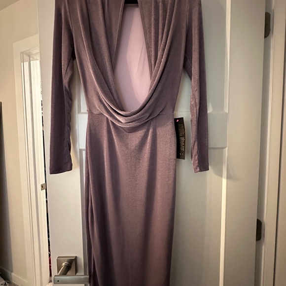 XS BEBE low back lavender dress - Picture 2 of 3